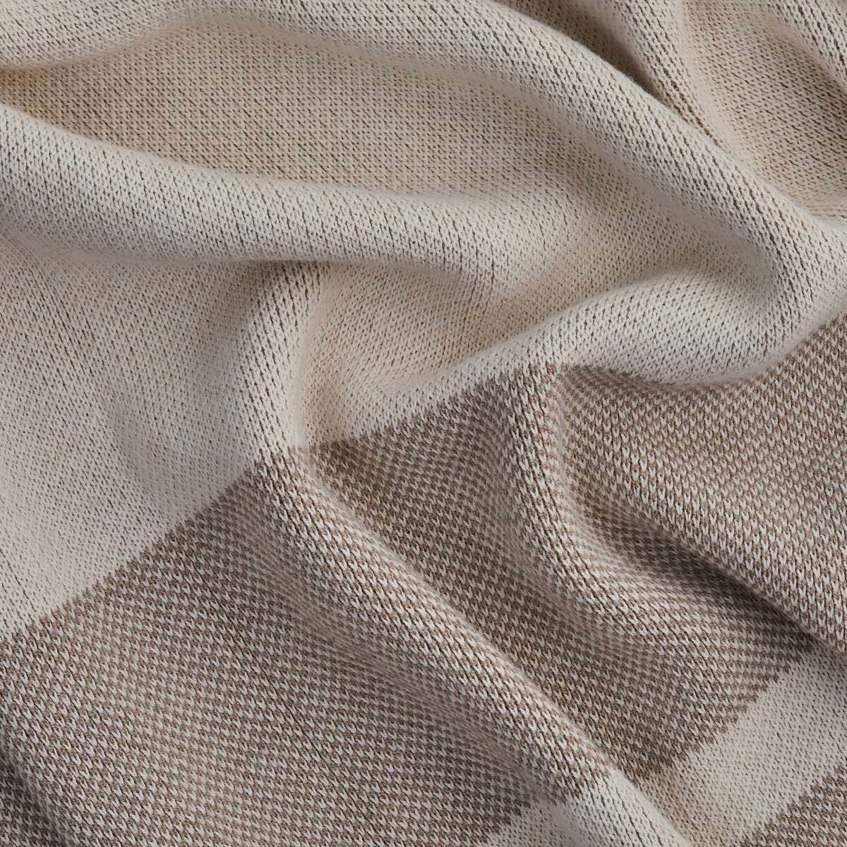 Signature Outdoor Throw