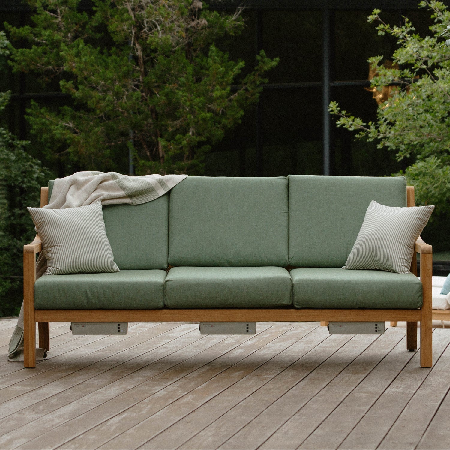 Signature Outdoor Throw Pillow
